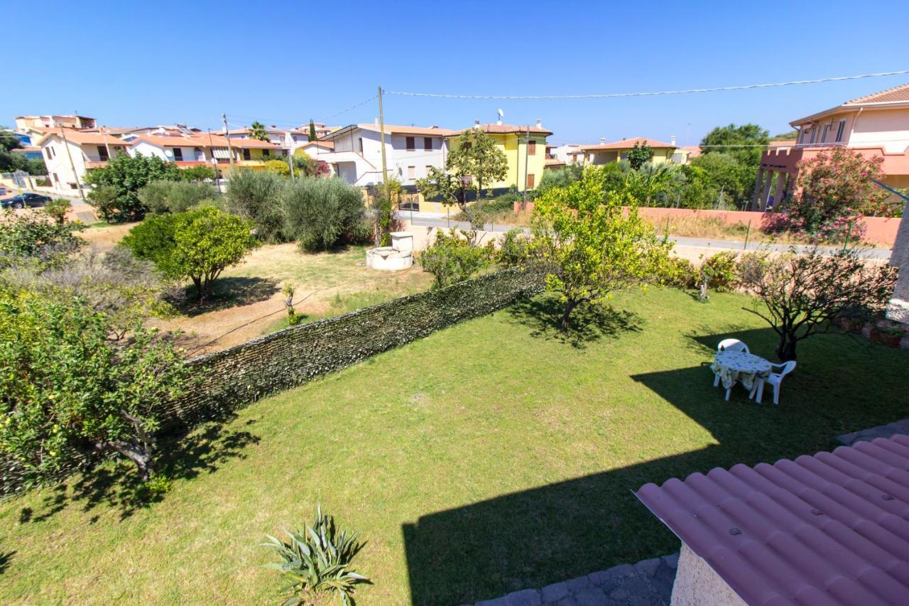 Appartamenti In Villa Con Ampio Giardino Esterno Posada  Dış mekan fotoğraf